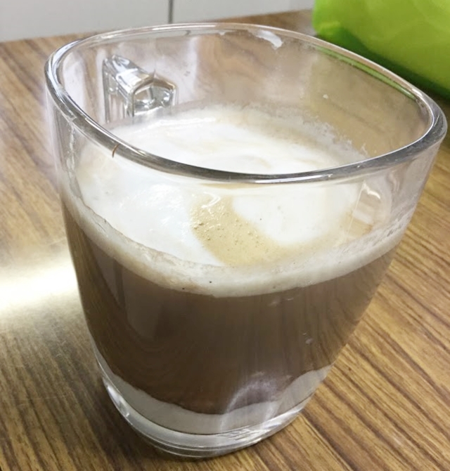 ネスカフェ バリスタのアレンジレシピ ココアを使ったカフェモカ Coffee Ambassador コーヒーアンバサダー